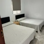 Apartmán Planta Baja Con Gran Terraza De 2 A 4 *