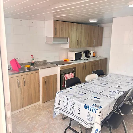 Planta Baja Con Gran Terraza De 2 A 4 * Sanxenxo