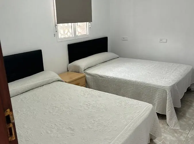 Appartement Planta Baja Con Gran Terraza De 2 A 4 *